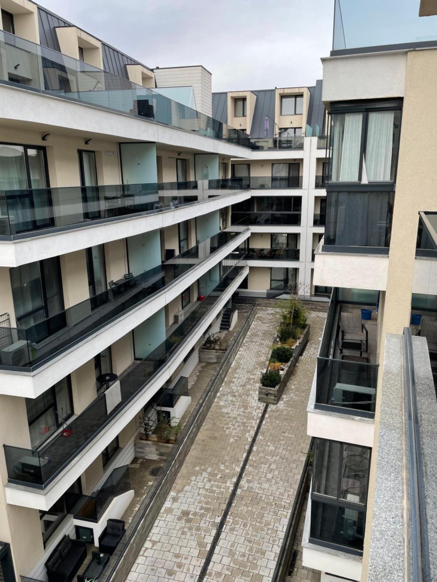 Studiokris Lägenhet Bukarest Exteriör bild