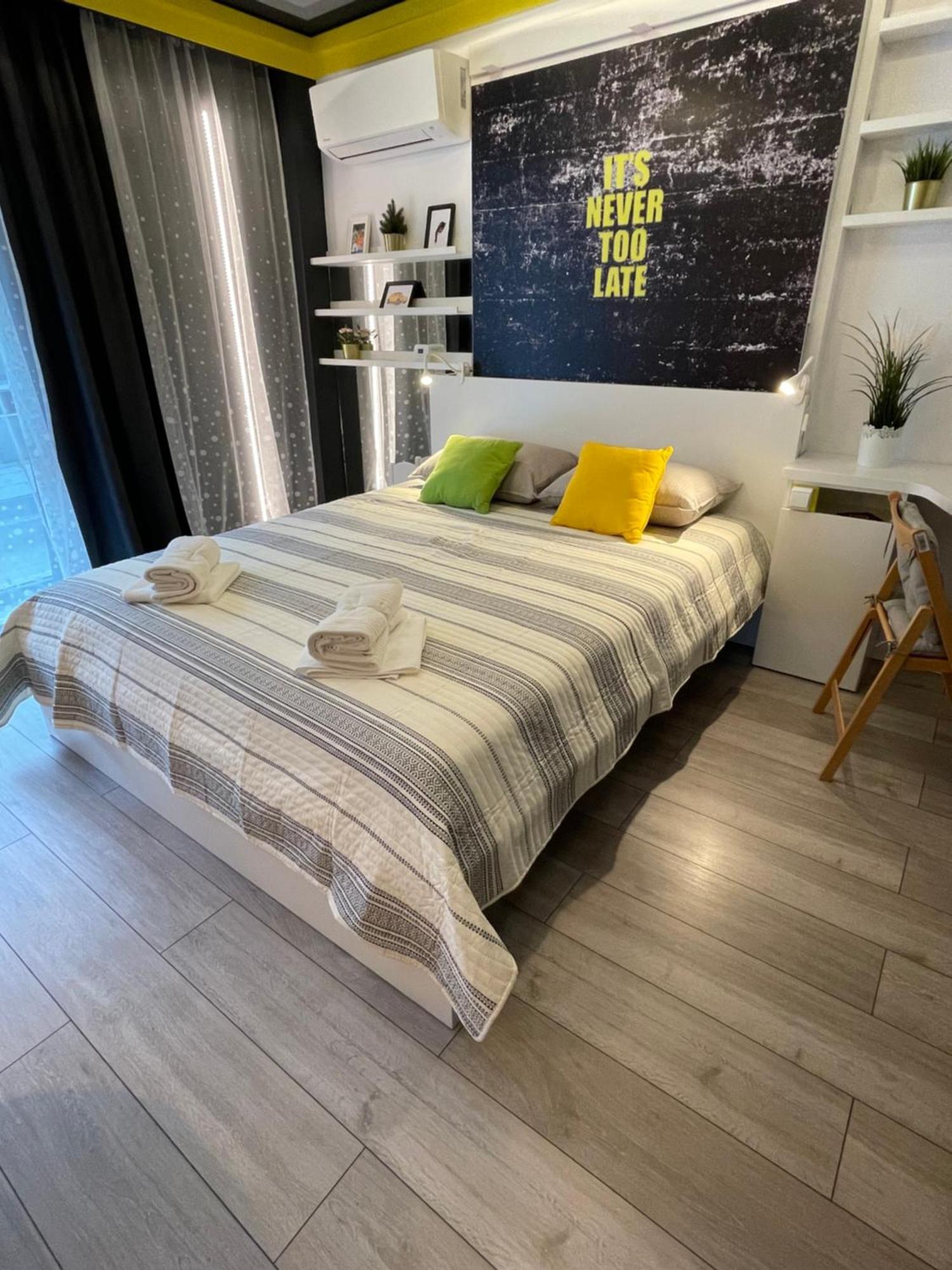 Studiokris Lägenhet Bukarest Exteriör bild